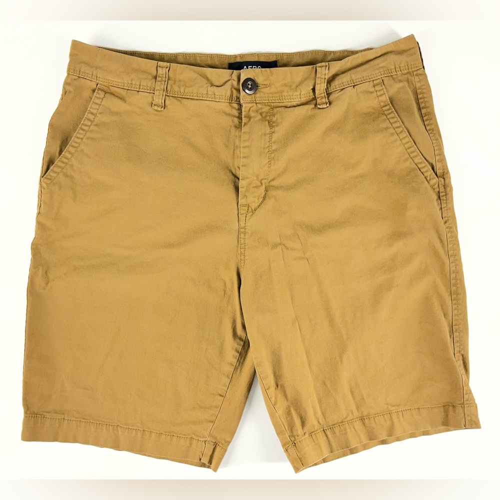 Aero‎ Men's Khaki Flat Front Shorts Size 33
